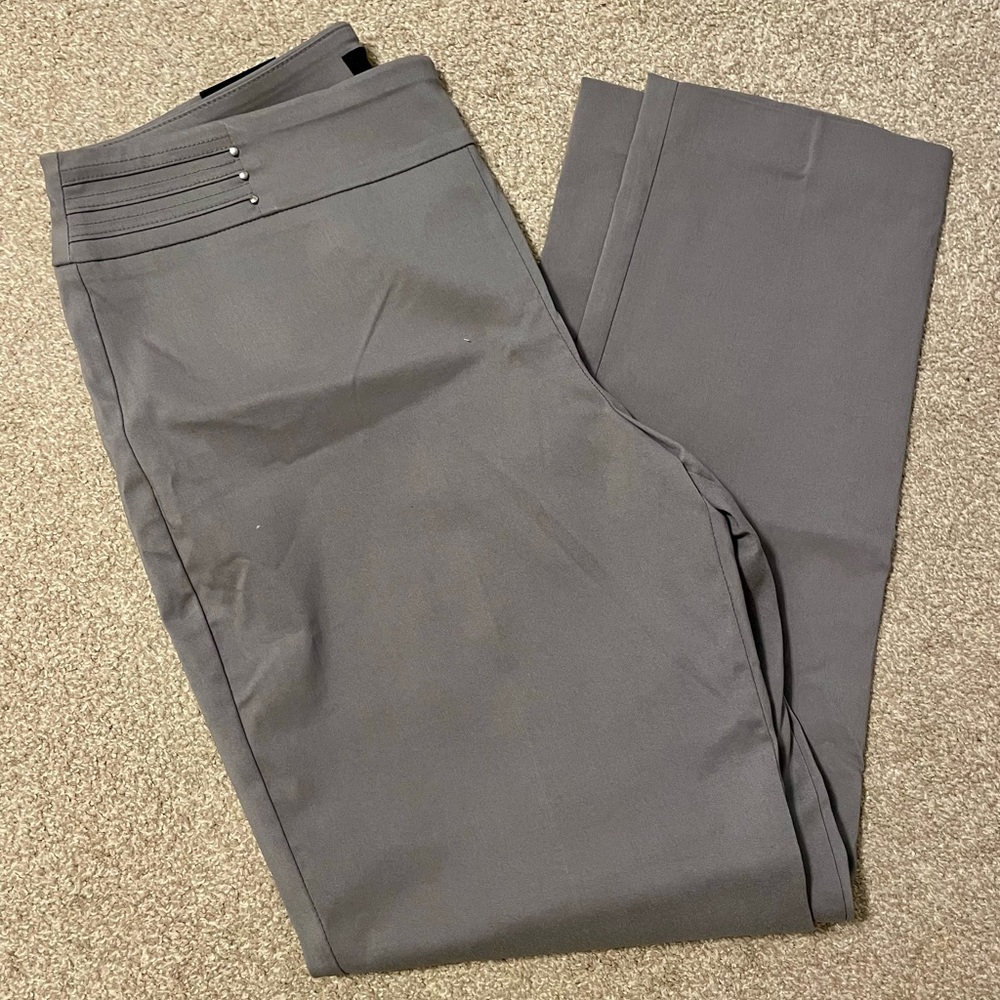 NWT JM Slim Leg Dress Pant